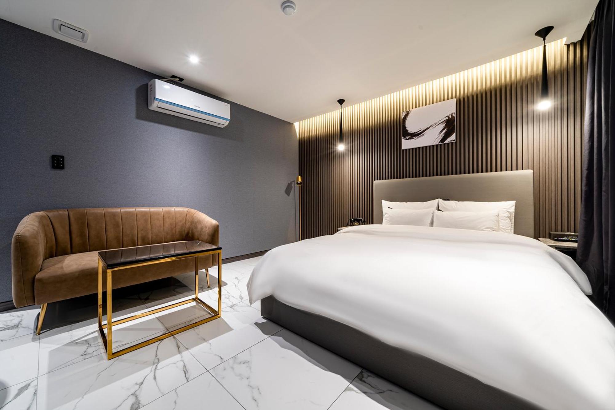 Urban Brown Hotel Chungju City Hall Kültér fotó