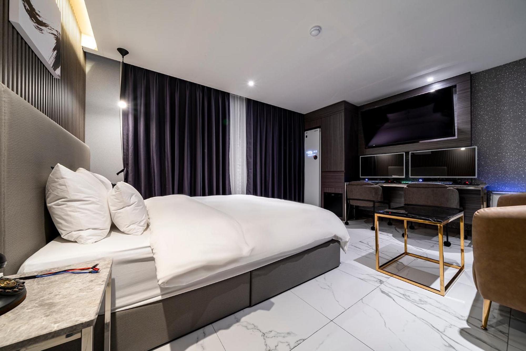 Urban Brown Hotel Chungju City Hall Kültér fotó