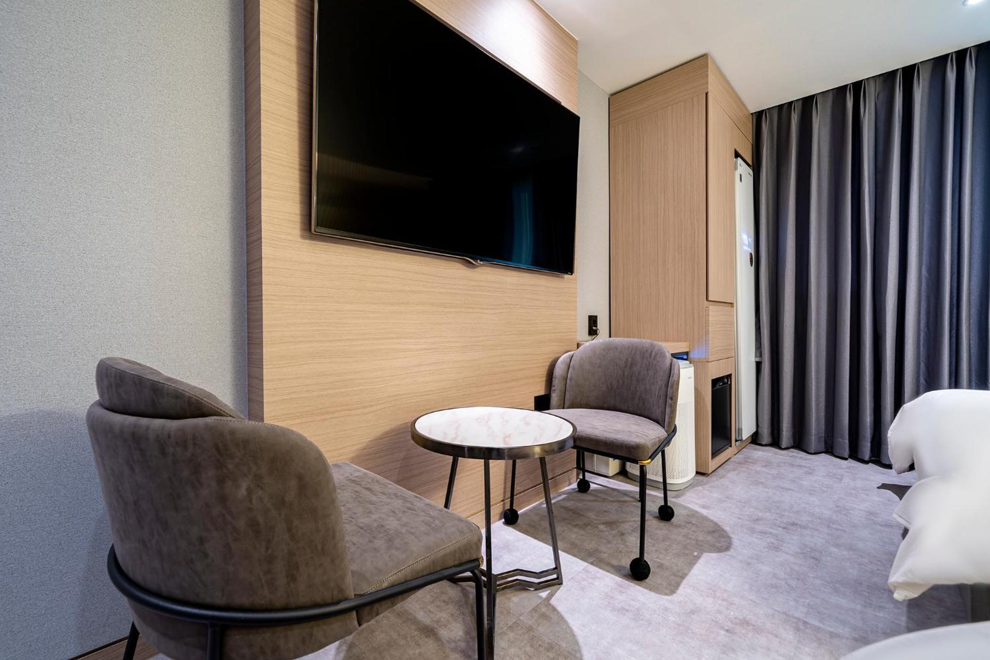 Urban Brown Hotel Chungju City Hall Kültér fotó