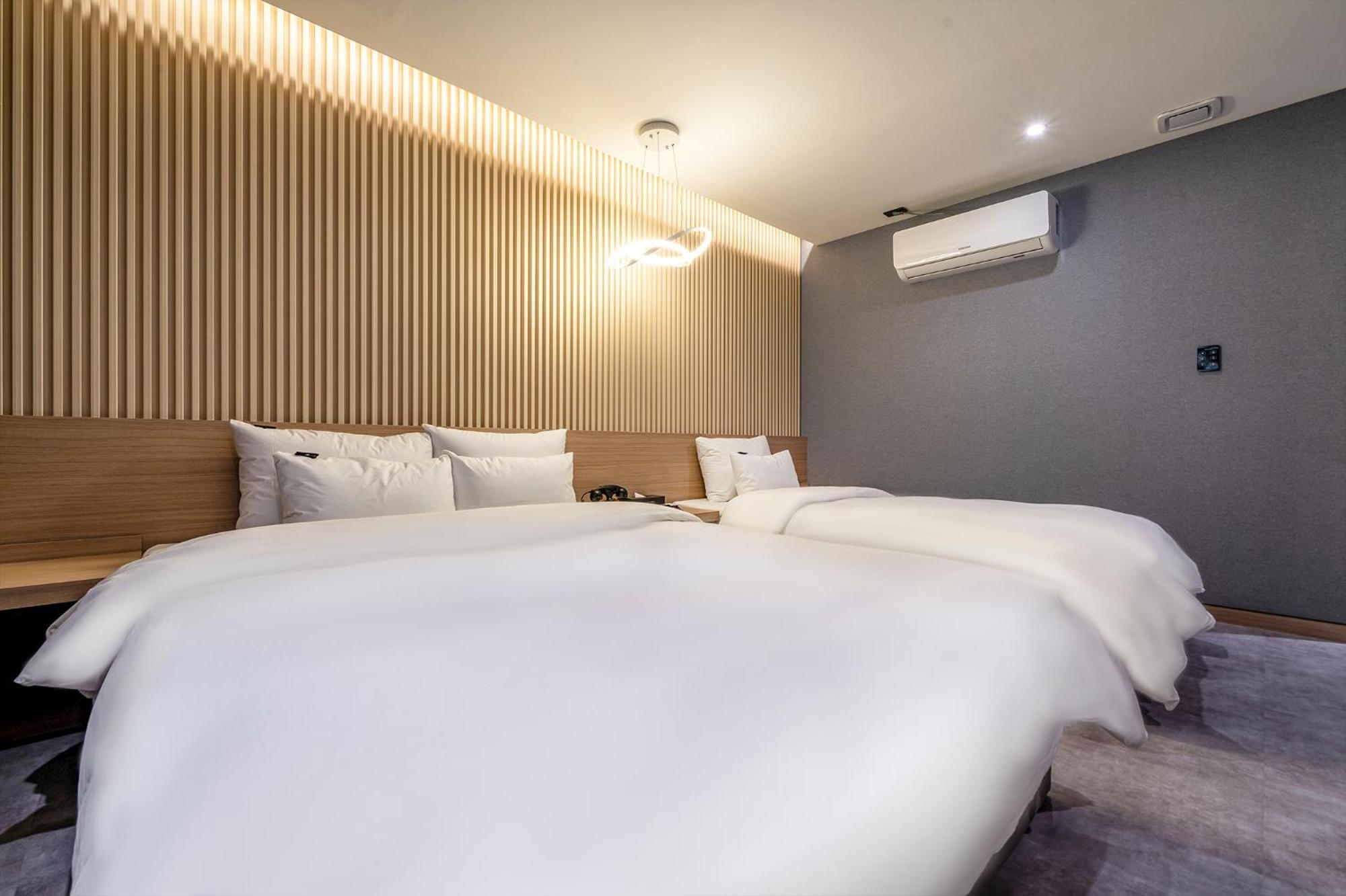Urban Brown Hotel Chungju City Hall Kültér fotó