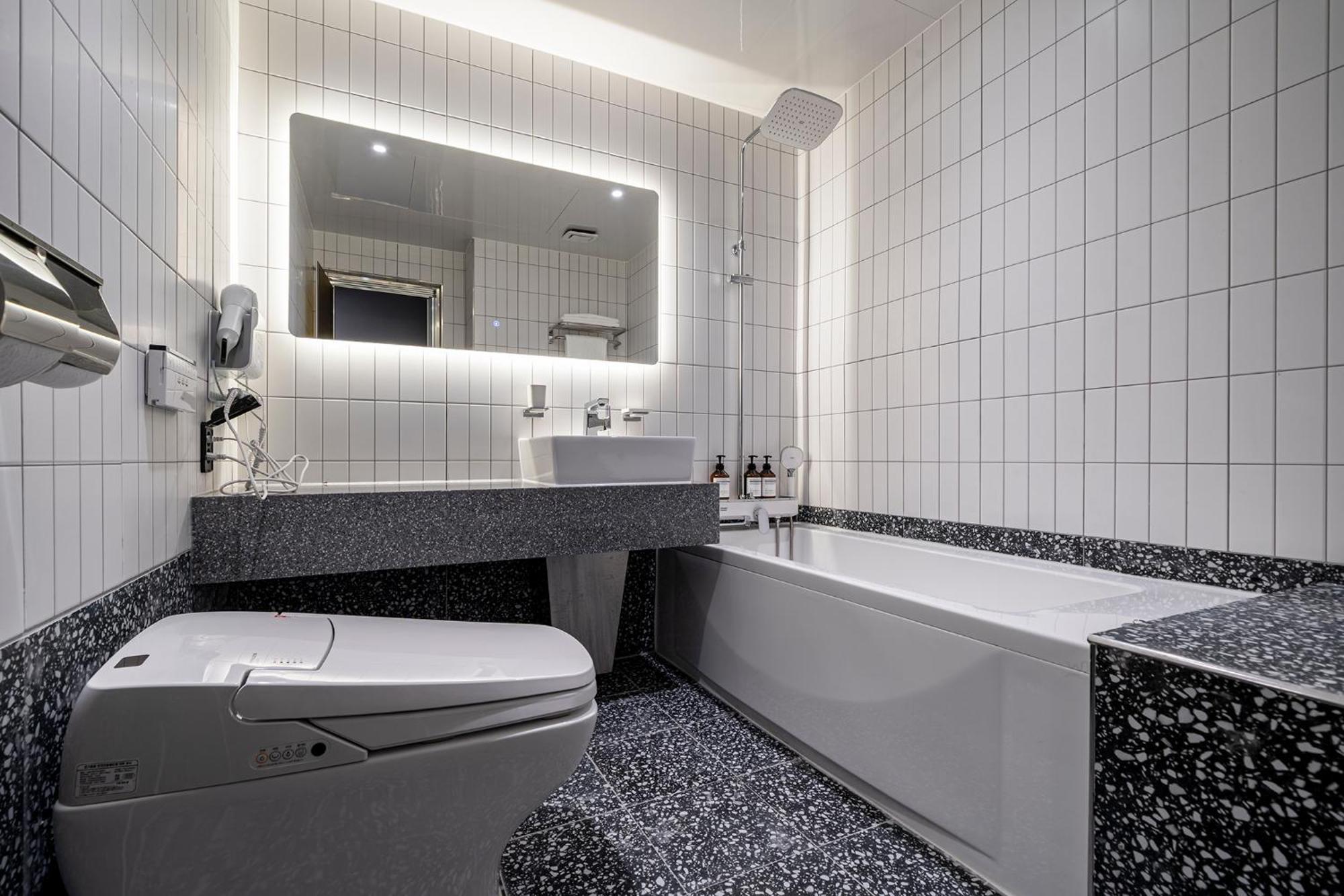 Urban Brown Hotel Chungju City Hall Kültér fotó