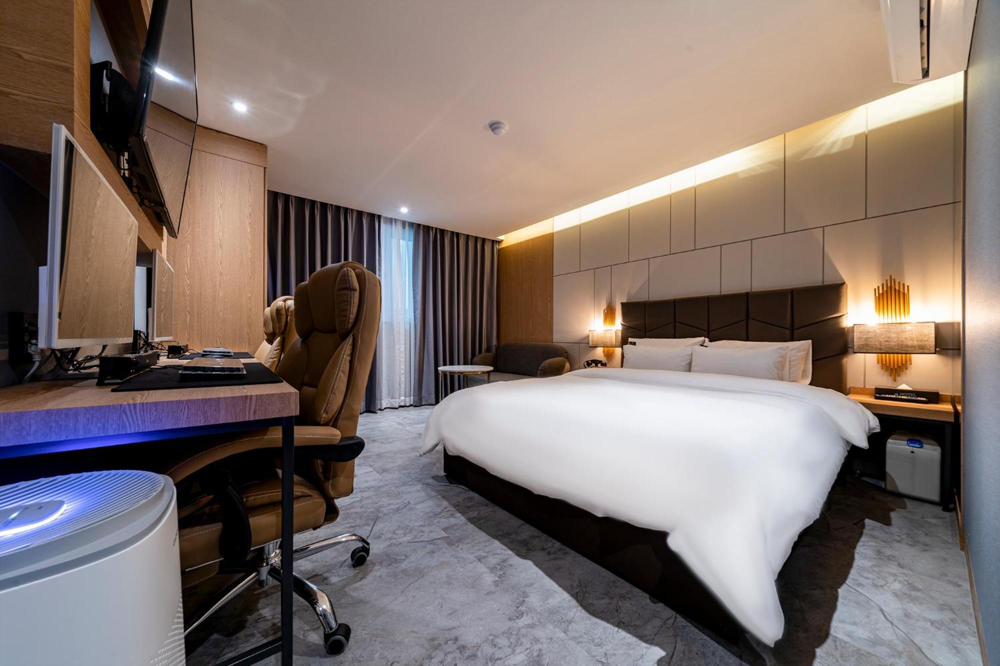 Urban Brown Hotel Chungju City Hall Kültér fotó